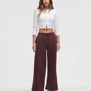 Lululemon Scuba Mid-Rise Wide-Leg Pant Short-GNPL/Goodnight Plum-MP/-petite M-WT